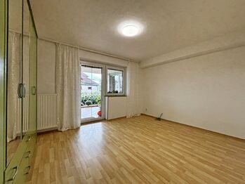 hlavní obytná místnost - Pronájem bytu 1+1 v osobním vlastnictví 32 m², Staré Hodějovice