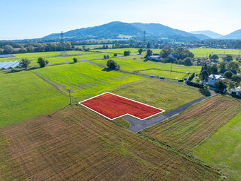 Prodej pozemku 1128 m², Nižní Lhoty