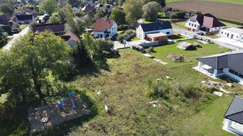 Prodej pozemku 1100 m², Pelhřimov