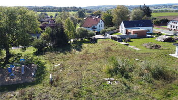 Prodej pozemku 1100 m², Pelhřimov