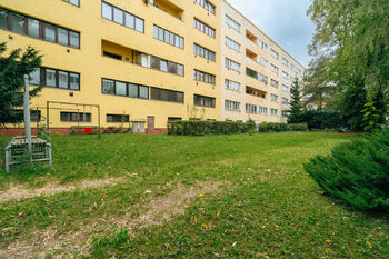 Prodej bytu 2+kk s prostornou lodžií, 63 m2, Pod kaštany, Brno-Žabovřesky - Prodej bytu 2+kk v osobním vlastnictví 53 m², Brno