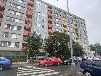 Prodej bytu 3+kk v osobním vlastnictví 60 m², Praha 4 - Chodov