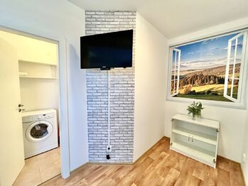 Pronájem bytu 1+kk v osobním vlastnictví 25 m², Klecany