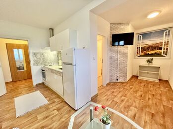 Pronájem bytu 1+kk v osobním vlastnictví 25 m², Klecany