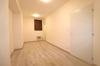 3. pokoj - Pronájem bytu 3+kk v osobním vlastnictví 60 m², Praha 3 - Žižkov