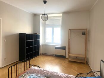 Pronájem bytu 3+1 v osobním vlastnictví 75 m², Praha 5 - Smíchov