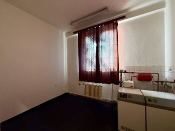 Pronájem obchodních prostor 224 m², Plzeň