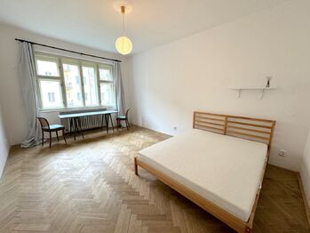 Prodej bytu 2+kk v osobním vlastnictví 44 m², Praha 6 - Bubeneč