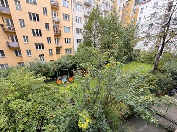 Prodej bytu 2+kk v osobním vlastnictví 44 m², Praha 6 - Bubeneč