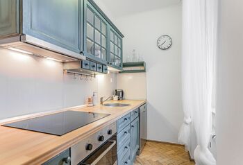 Prodej bytu 1+kk v osobním vlastnictví 40 m², Praha 5 - Smíchov