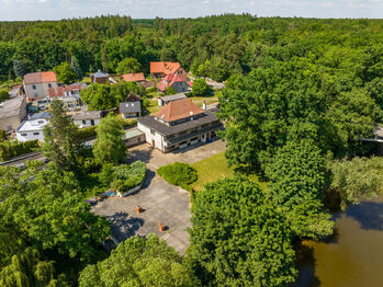 Prodej restaurace 500 m², Nový Vestec