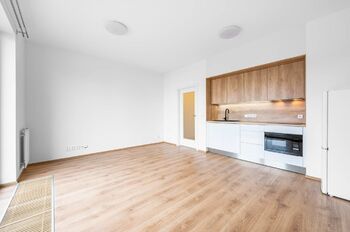 Pronájem bytu 1+kk v osobním vlastnictví 35 m², Praha 8 - Ďáblice