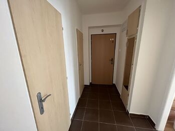 předsíň - Pronájem bytu 3+1 v osobním vlastnictví 62 m², Ústí nad Labem