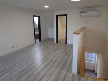 Pronájem bytu 2+kk v osobním vlastnictví 61 m², Rousínov