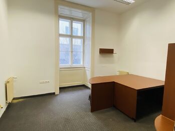 Pronájem obchodních prostor 322 m², Praha 1 - Nové Město