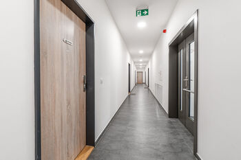 Pronájem bytu 2+kk v osobním vlastnictví 49 m², Praha 9 - Hloubětín