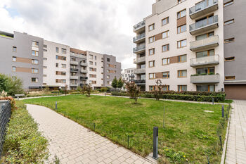 Pronájem bytu 2+kk v osobním vlastnictví 49 m², Praha 9 - Hloubětín