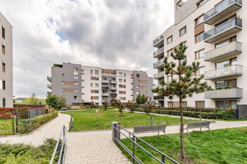 Pronájem bytu 2+kk v osobním vlastnictví 49 m², Praha 9 - Hloubětín