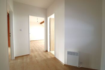 Pronájem bytu 2+kk v osobním vlastnictví 56 m², Praha 5 - Zličín