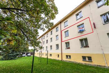 Prodej bytu 1+1 v osobním vlastnictví 29 m², Praha 9 - Letňany