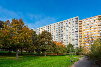 Prodej bytu 3+1 v osobním vlastnictví 74 m², Praha 4 - Chodov