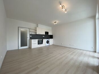 Pronájem bytu 1+kk v osobním vlastnictví 36 m², Plzeň