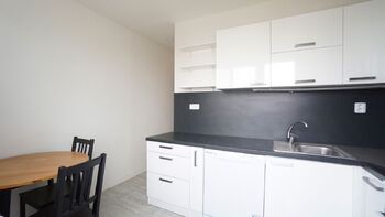 Prodej bytu 2+1 v osobním vlastnictví 62 m², Kladno