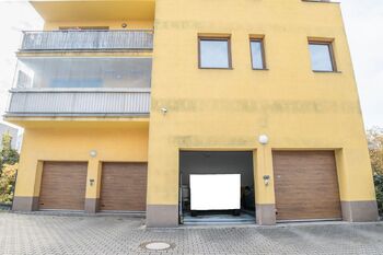 Prodej bytu 3+kk v osobním vlastnictví 93 m², Praha 9 - Kyje