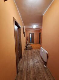 Chodba - Pronájem bytu 4+kk v osobním vlastnictví 206 m², Vyškov