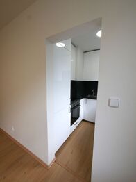 Pronájem bytu 1+1 v osobním vlastnictví 31 m², Praha 4 - Modřany