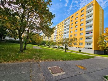 Prodej bytu 1+1 v osobním vlastnictví 33 m², Hradec Králové