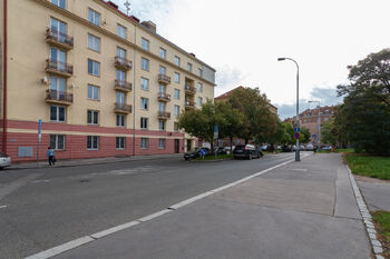 Pronájem bytu 2+1 v osobním vlastnictví 55 m², Praha 4 - Nusle