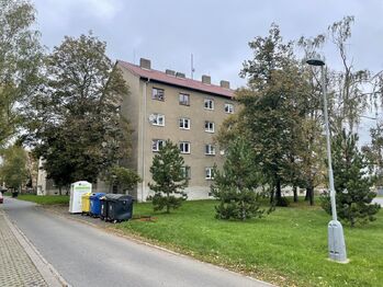 Pronájem bytu 1+kk v osobním vlastnictví 25 m², Kladno