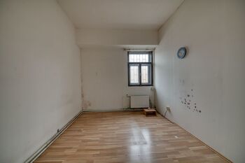 Prodej obchodních prostor 229 m², Kolín