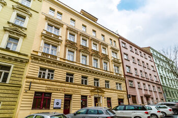 Pronájem bytu 2+kk v osobním vlastnictví 65 m², Praha 2 - Vinohrady