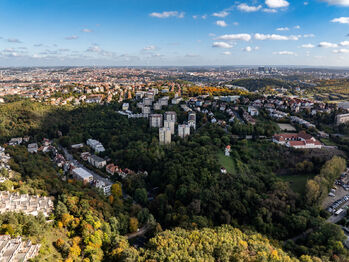 pohled  - Pronájem bytu 4+kk v osobním vlastnictví 102 m², Praha 5 - Košíře