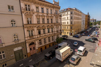 Pronájem kancelářských prostor 77 m², Praha 2 - Vinohrady