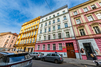 Pronájem kancelářských prostor 77 m², Praha 2 - Vinohrady