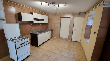 Pronájem domu 85 m², Bučovice