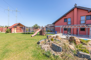 Prodej domu 326 m², Libeř