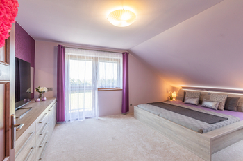 Prodej domu 326 m², Libeř