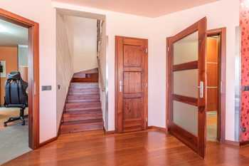 Prodej domu 326 m², Libeř