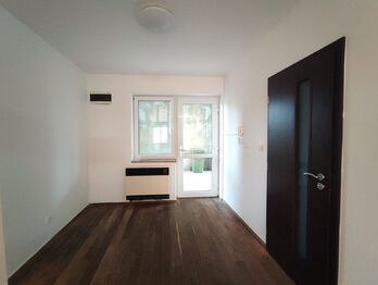 Pronájem bytu 1+kk v osobním vlastnictví 42 m², Rousínov