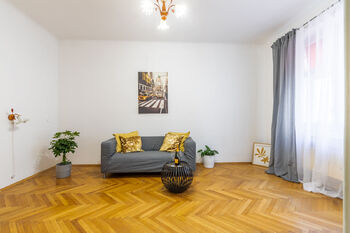 Prodej bytu 3+1 v osobním vlastnictví 73 m², Praha 8 - Libeň