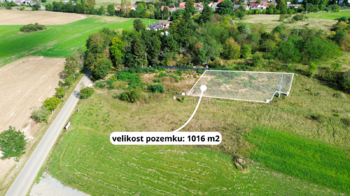 Prodej pozemku 3813 m², Milín