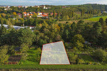 Prodej pozemku 225 m², Plzeň