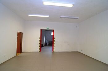 Pronájem výrobních prostor 238 m², Brněnec