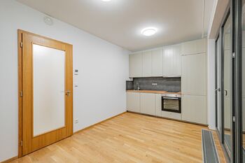 Pronájem bytu 1+kk v osobním vlastnictví 26 m², Praha 4 - Hodkovičky