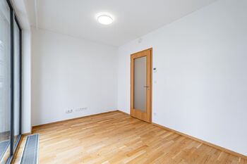 Pronájem bytu 1+kk v osobním vlastnictví 26 m², Praha 4 - Hodkovičky