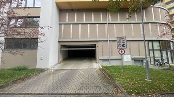 Pronájem garážového stání 12 m², České Budějovice